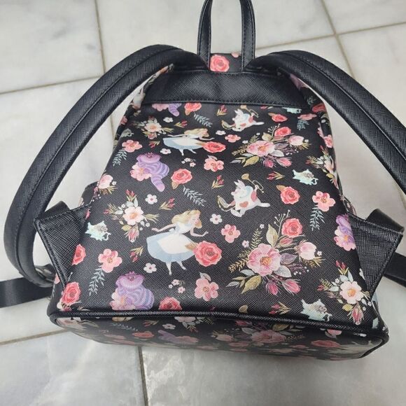Disney Loungefly Women\'s Black Floral Print Zipper Around Backpack Rare HEART main image 14